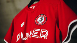 欧州最速か 英2部ブリストル シティ 19 新ユニフォームを発表 ライブドアニュース