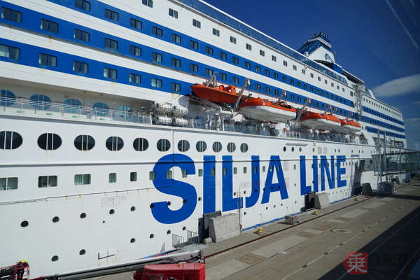 「タリンクシリヤライン」の「セレナーデ号」(乗りものニュース編集部撮影)。