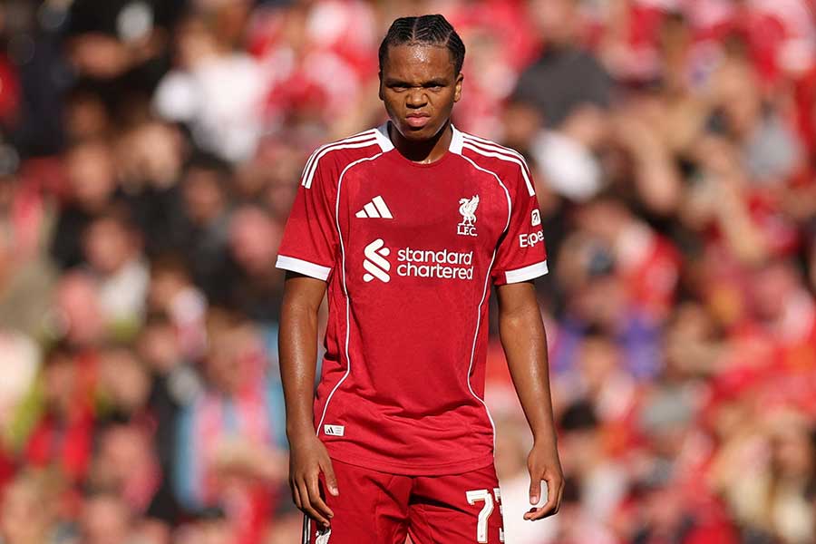 リバプールのリオ・ングモハ【写真：ロイター】