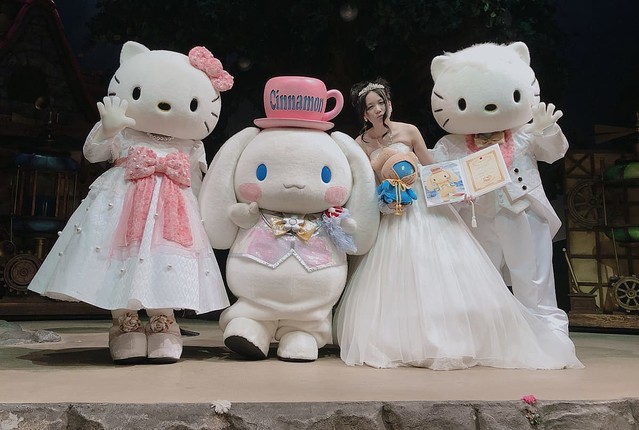 ハローキティとディアダニエルも祝福！サンリオピューロランド「夢の