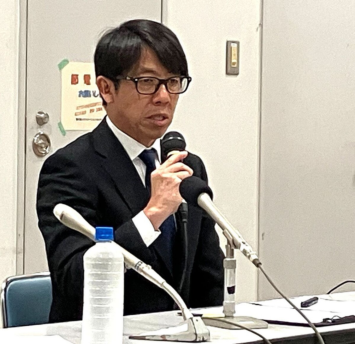 複数のコンプラ事案で金明輝監督を契約解除 柳田強化部長らが謝罪