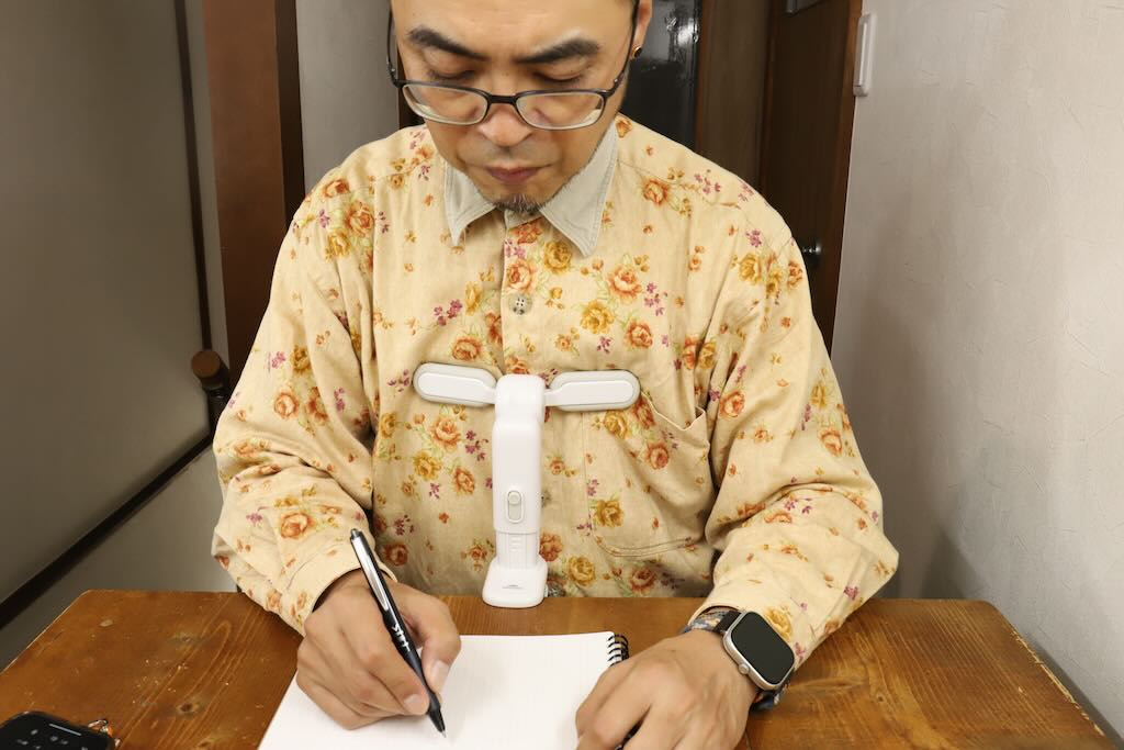 呼吸が浅くなって気付いた「猫背」矯正グッズで矯正が可能に