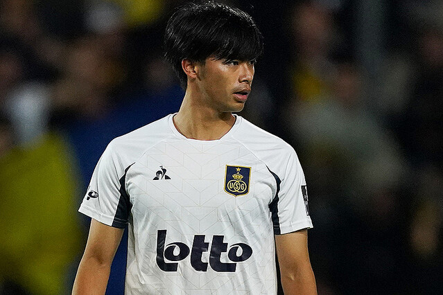 久保建英 コラボファン】レアル·ソシエダ 久保建英 サイン入り