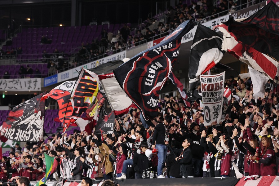 神戸が新グッズを公開【写真：柳瀬心祐】