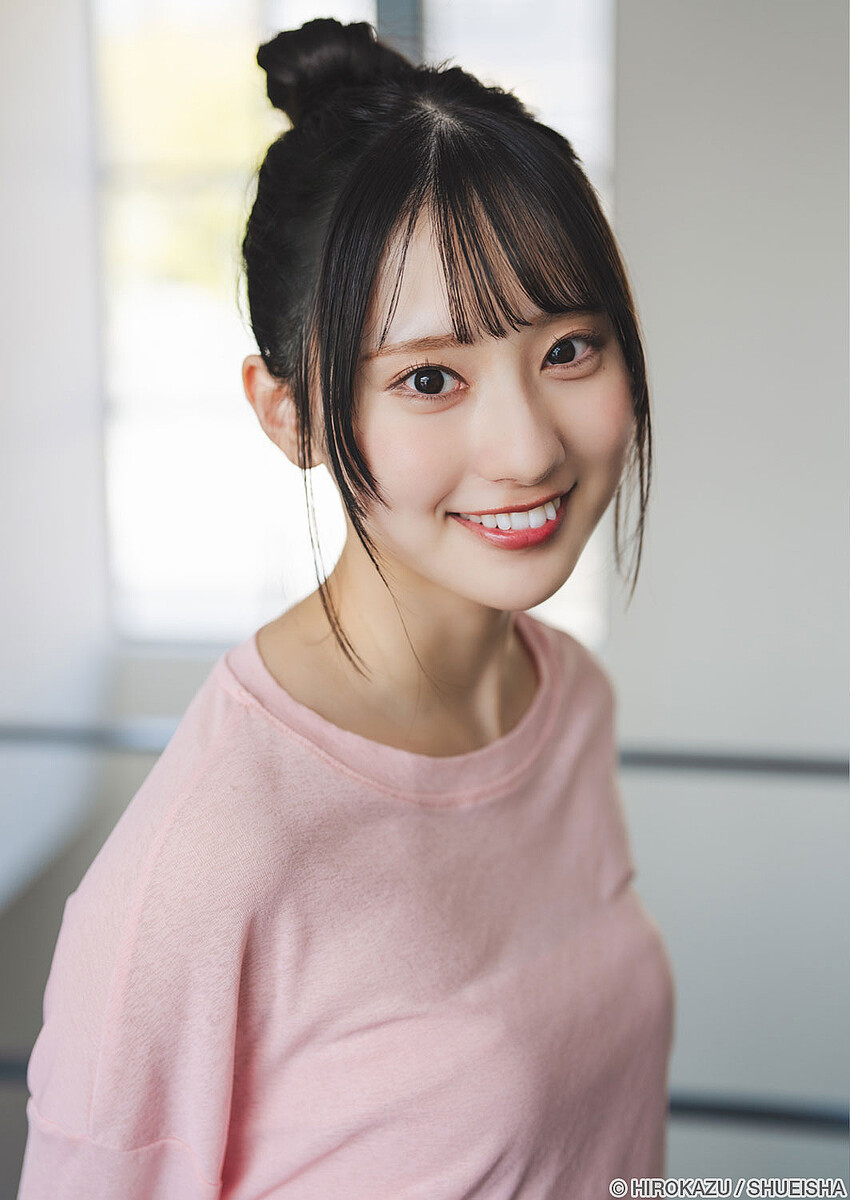 グラビア】七瀬ななさん、Rain Tree綾瀬ことりさんのデジタル写真集が