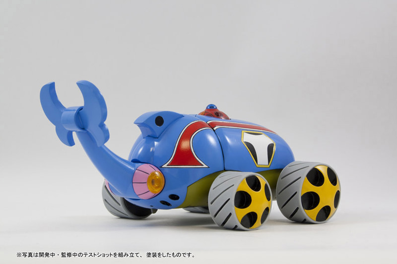 アニメ「タイムボカン」に登場するメカを再現したプラモ3製品が7