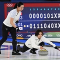 カーリング日本戦で珍事　スキップ吉村...
