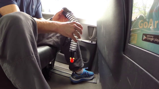 ペットボトルがあればいつでもどこでもおしっこ可能な男性用携帯トイレ car pool ライブドアニュース