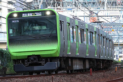 ������E235���ż֡�������ܵ���ξ��������Ѥ���ȯ���줿�ʲ�����PIXTA��