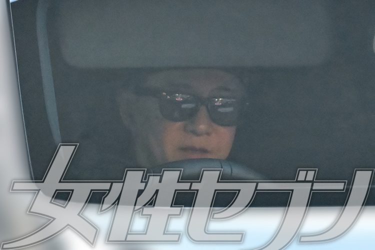 女性セブン」の直撃を受けた中居正広氏 背後に恋人の姿も (2026年1月7