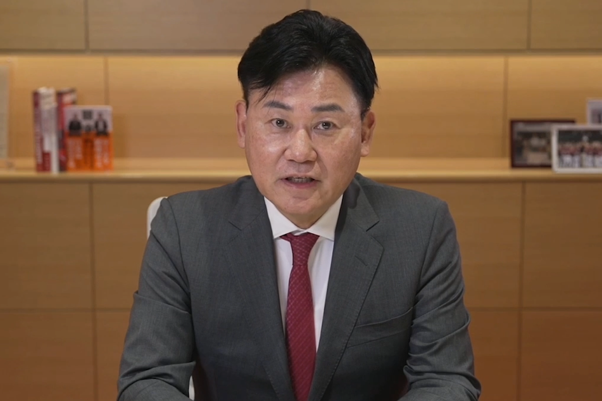 ��ɽ�������Ĺ���Ĺ �ǹ⼹������λ���ë���˻ᡣ������Ǥϡ�Ʊ���AI���Х�ー���о줷��������