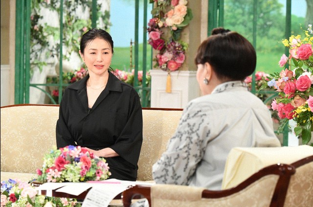 「徹子の部屋」 黒柳徹子(右)、井川遥=テレビ朝日提供
