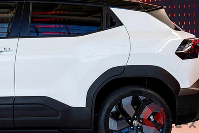 11ǯ�֤�����衪 �ȥ西�����֥���ѥ���SUV�פ�ȿ�������� �֡��ܳ�Ū�ʻͶ�ɤ����򤽤��ס��Բ�Ū�ʤΤ˥����ȥɥ����⤢��פ����⡪ ��Ĺ4.2m�Ȥ������ʥܥǥ��ɤΡ֥����Х󥯥롼�����ײ������ͤ����ܡ�