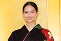 白河れい、芸能界デビュー&新成人晴着お披露目撮影会に登場