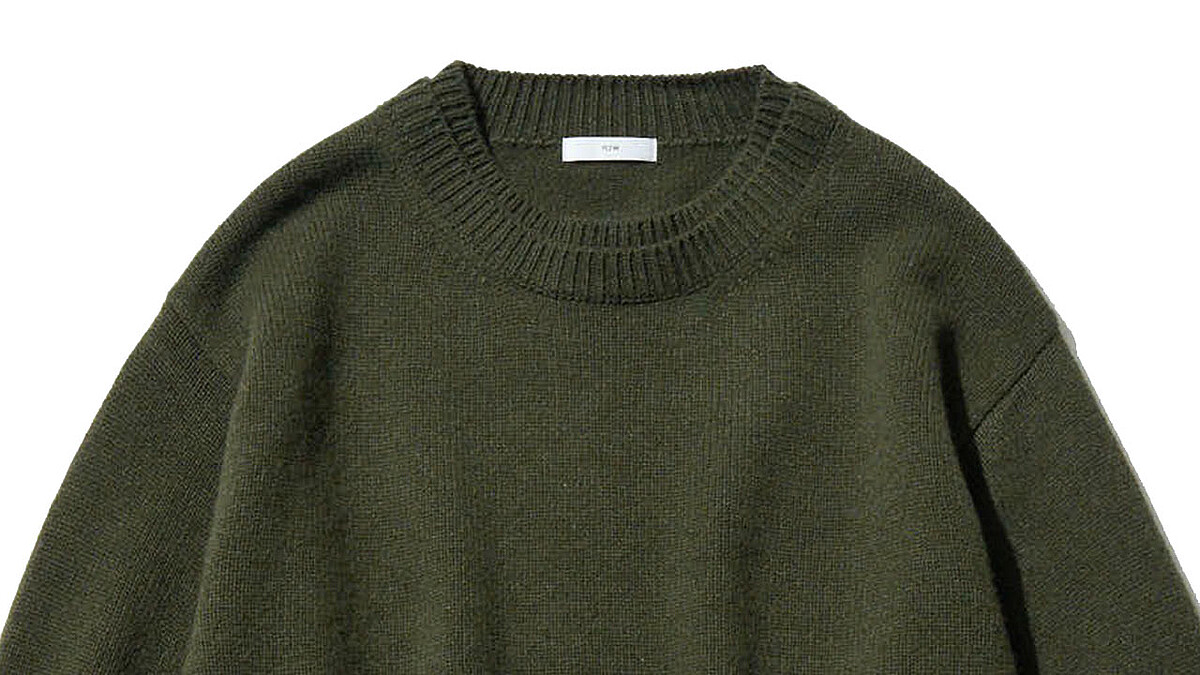 【週3ベーシック】着るだけで重ね着が上手く見える「秘密があるニット」