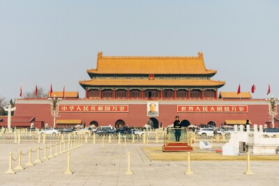 日本人に対する中国入国ビザの料金引き上げは「対等の原則」に基づく措置-中国外交部