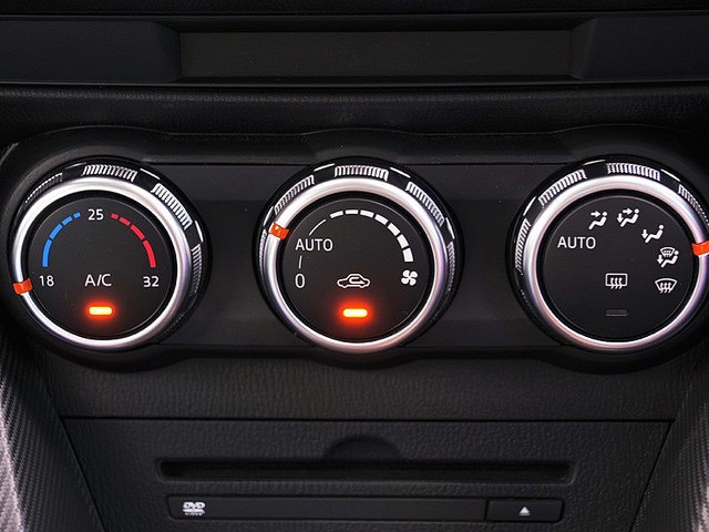 車内温度をすぐに下げる最も効率的な方法 エアコン 走行 ライブドアニュース