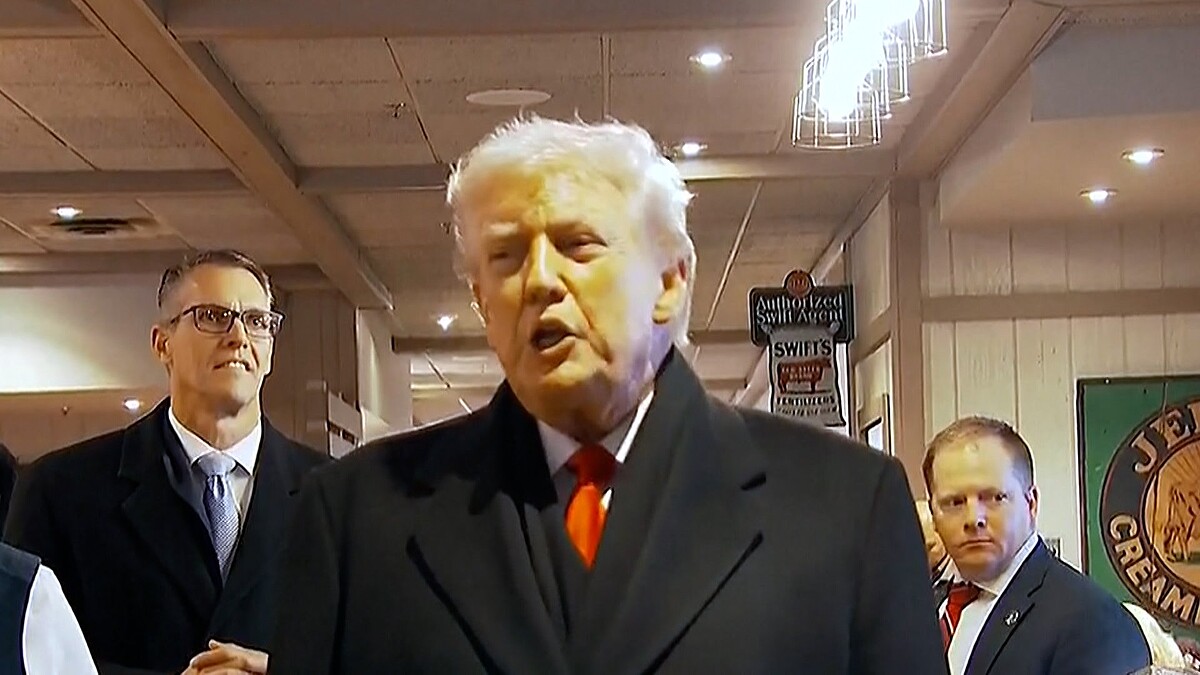 アメリカ・トランプ大統領“ドル安”容認発言で円高加速 一時1ドル152円台前半に - ライブドアニュース