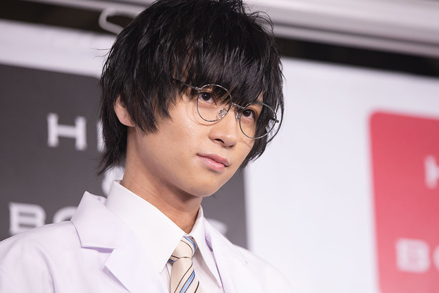 画像 荒牧慶彦 女装が 好評だったので もう1回 と再チャレンジ 5 12 ライブドアニュース