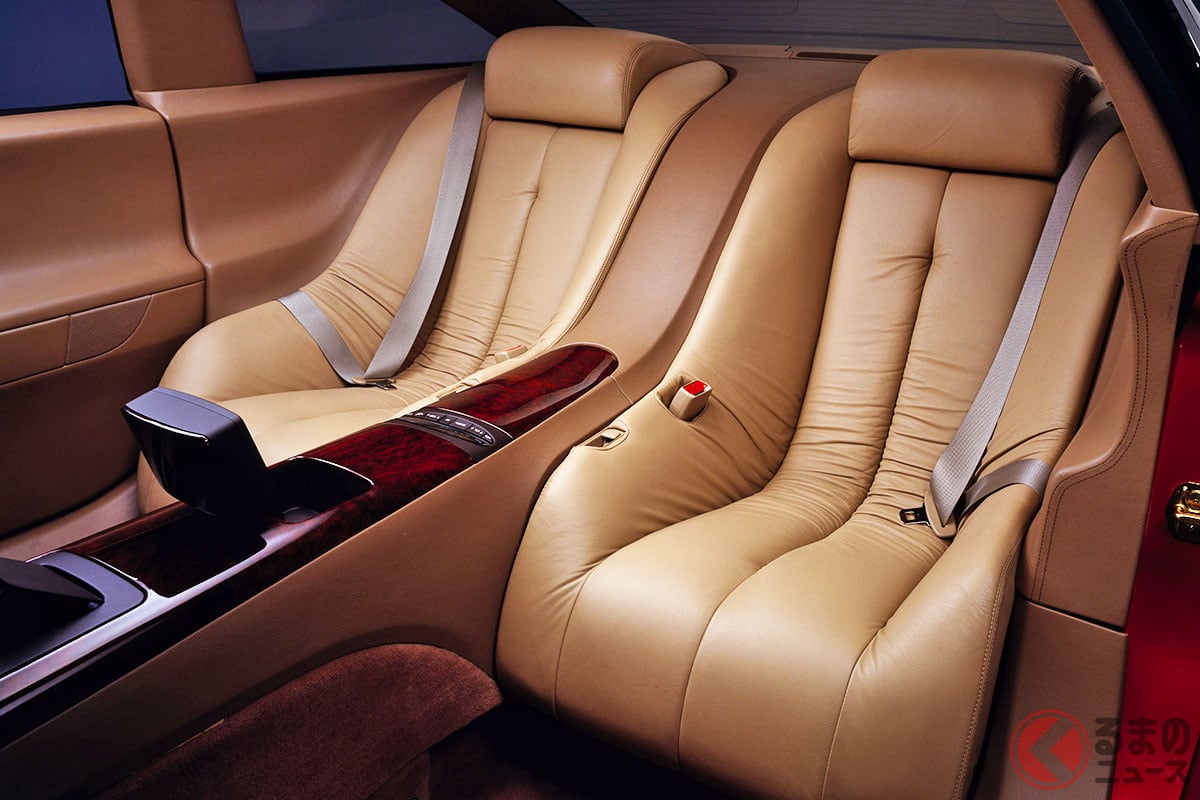 日産の「最大・最上級クーペ」がスゴい！ 全長5m級でV8エンジン搭載