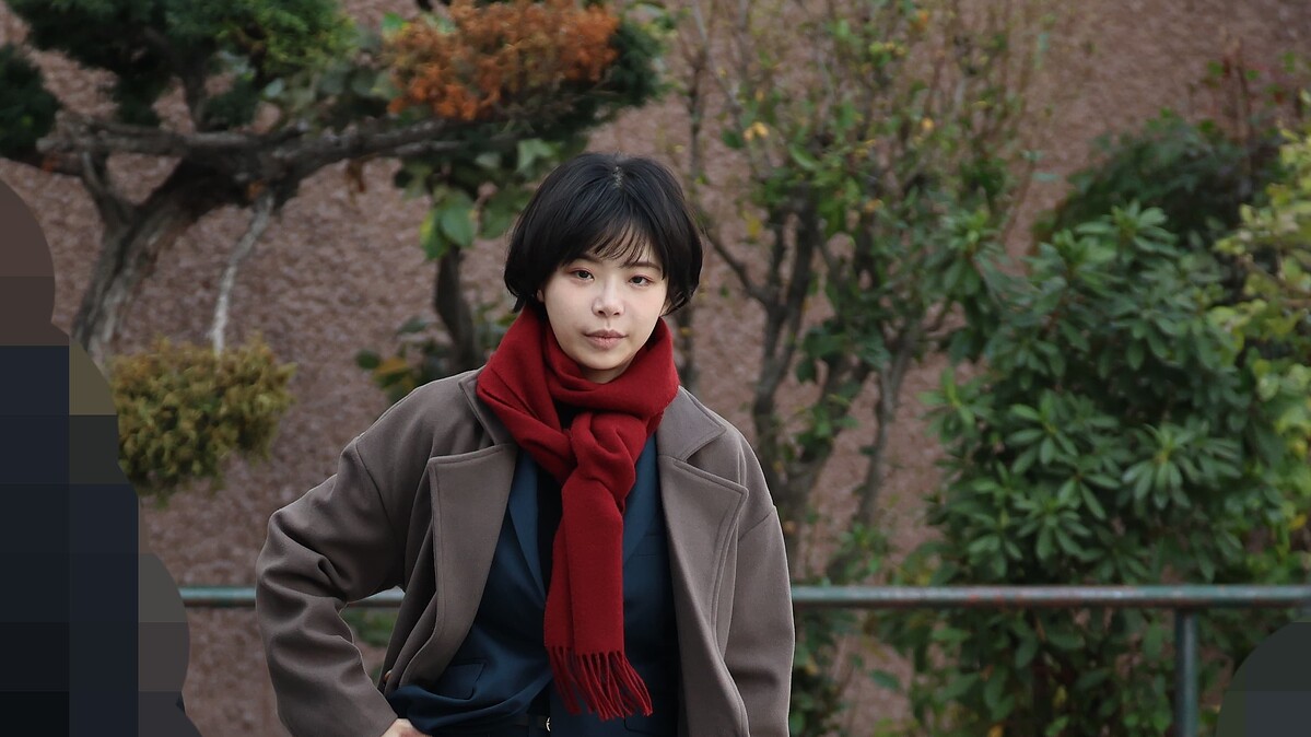 「踊る」新作のロケ現場で趣里を目撃 産後2カ月でタイトなスーツ姿