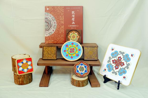 中国・天津市武清区で七宝焼体験授業 無形文化遺産に触れる