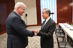 ���β���������Ĺ�ʱ��ˤȥ����饤�ʤΥ���ɥ꡼�����ӥϳ���