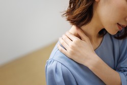 ���ܿͤΤۤȤ�ɤ����������ĸ����ꡢƬ�ˤϤ�����󡢸��ù��ޤ�����������ǲ������룷�ĤΤ�ä����ʾɾ�