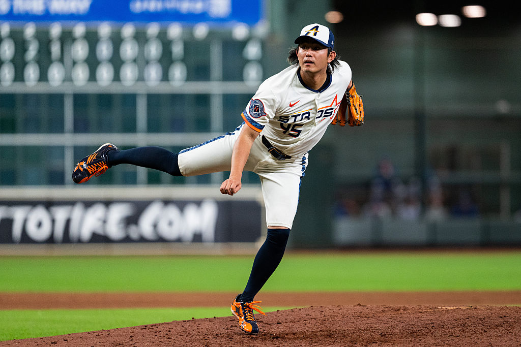 リリーフ登板したアストロズ・今井達也(写真=Getty Images)