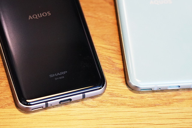 小型スマホ「AQUOS R2 compact」にSIMフリー版、21日発売 - ライブドア
