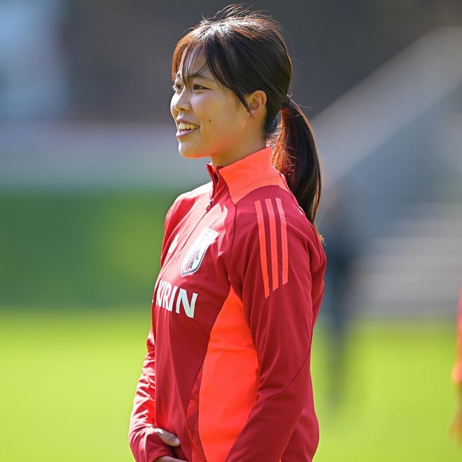 谷川（写真）や松窪のポートレートが話題だ。写真：金子拓弥（サッカーダイジェスト写真部）