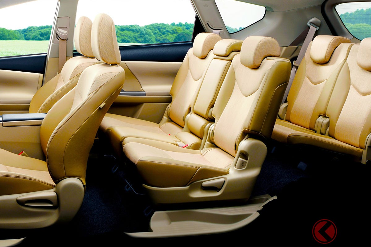  トヨタ「“7人乗り”プリウス」斬新すぎて“反響殺到”！ 