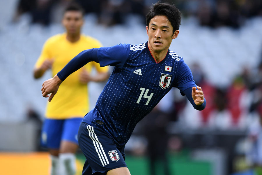 森岡亮太が現役引退を決断【写真：Getty Images】