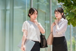 ����1300�ߤ��ɸ��Ұ��򤷤Ƥ���������Ұ��ؤΤ�Ͷ���פ��� ��ー�ʥ���ǯ2���館��Τˡ����Ұ��ˤʤ�ʤ�����������ー���äƤ���ޤ�����