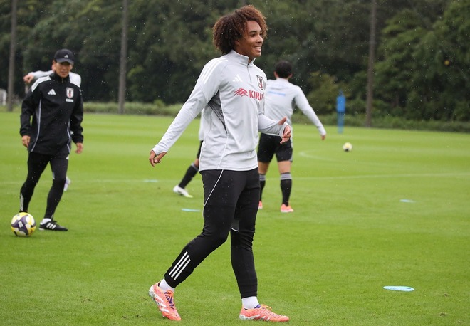 規格外の身体能力を持つFWマギーが初の大舞台に挑む。写真：松尾祐希