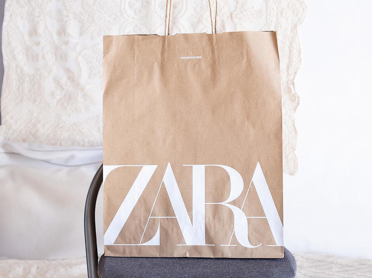 「同じバッグ使いがち」な40・50代へ！【ZARA】大人が持ちたい「洗練見えバッグ」