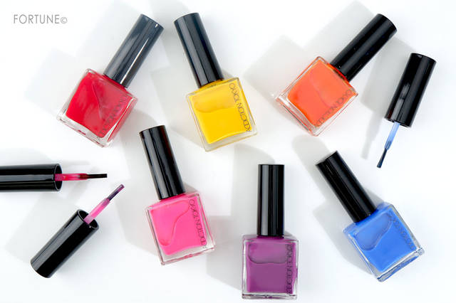 Addiction 新作コスメ ハッピーカラーの春限定ネイル アディクション ザ ネイルポリッシュl 全6色を色比較 Peachy ライブドアニュース