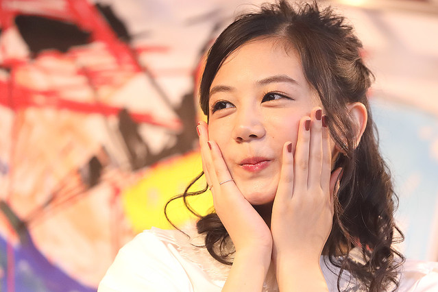 �������