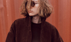 ����ʤΤ�7,000����ֽդ������󤻤�� ZARA�Υ�������