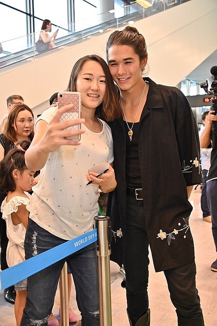 ディセンダント3』ダヴ・キャメロン＆ブーブー・スチュワートが来日