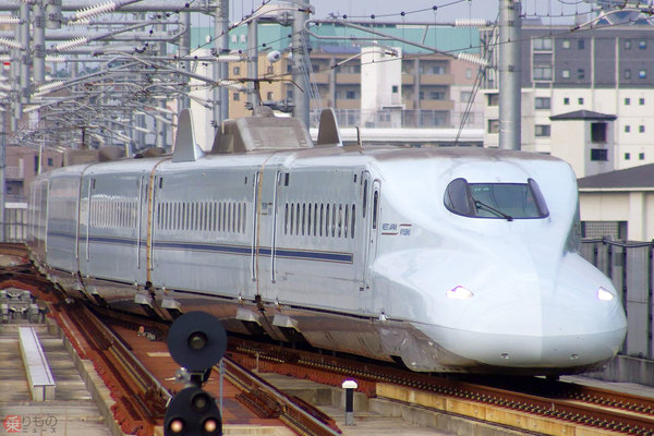 お召列車」になった車両いろいろ 普段の通勤電車が実は「防弾ガラス