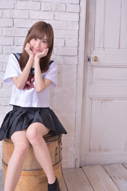 制服　美脚 花咲れあ制服コスプレで美脚あらわ「放課後あそぼ?」 - ライブドアニュース