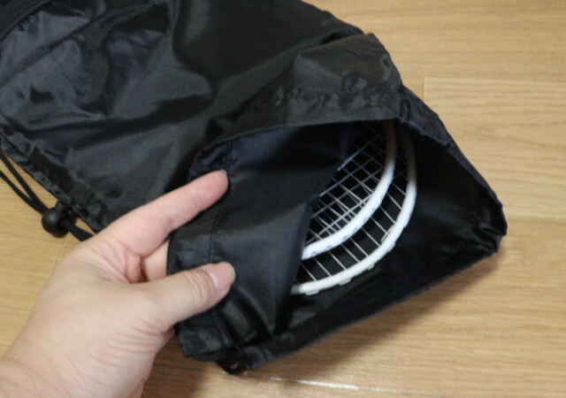  ダイソーにいいの出たよ〜！普通のトートには収まりきらない…アレがぴったり入る巾着バッグ 