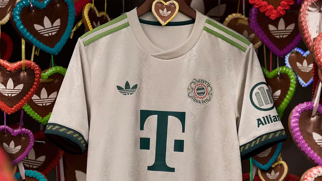 伊藤洋輝のバイエルン、今年も「ビールの祭典」限定ユニフォームを発表