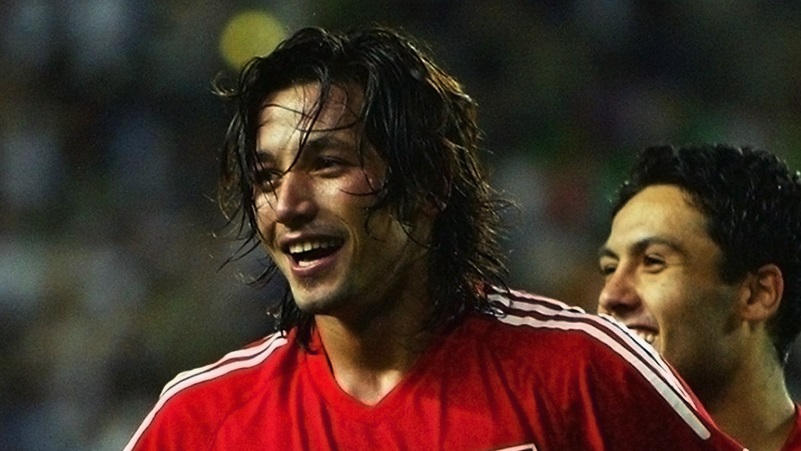 トルコ サッカー イルハン選手 肖像画 油絵 日韓W杯で人気博した