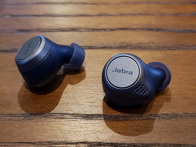 高性能な通話機能はテレワーク向き！Jabra「Elite Active 75t