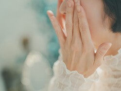  ���¤�����̤��԰¤�������ʤ��ǡ���²�λ٤�������ʤ���²���餷��³����ͤ⾯�ʤ�����ޤ��󡣺���ϡ����ɸ����ɻԤ�53�н����ζ���Ū�ʥ��ԥ����ɤ򸫤Ƥ����ޤ��� 