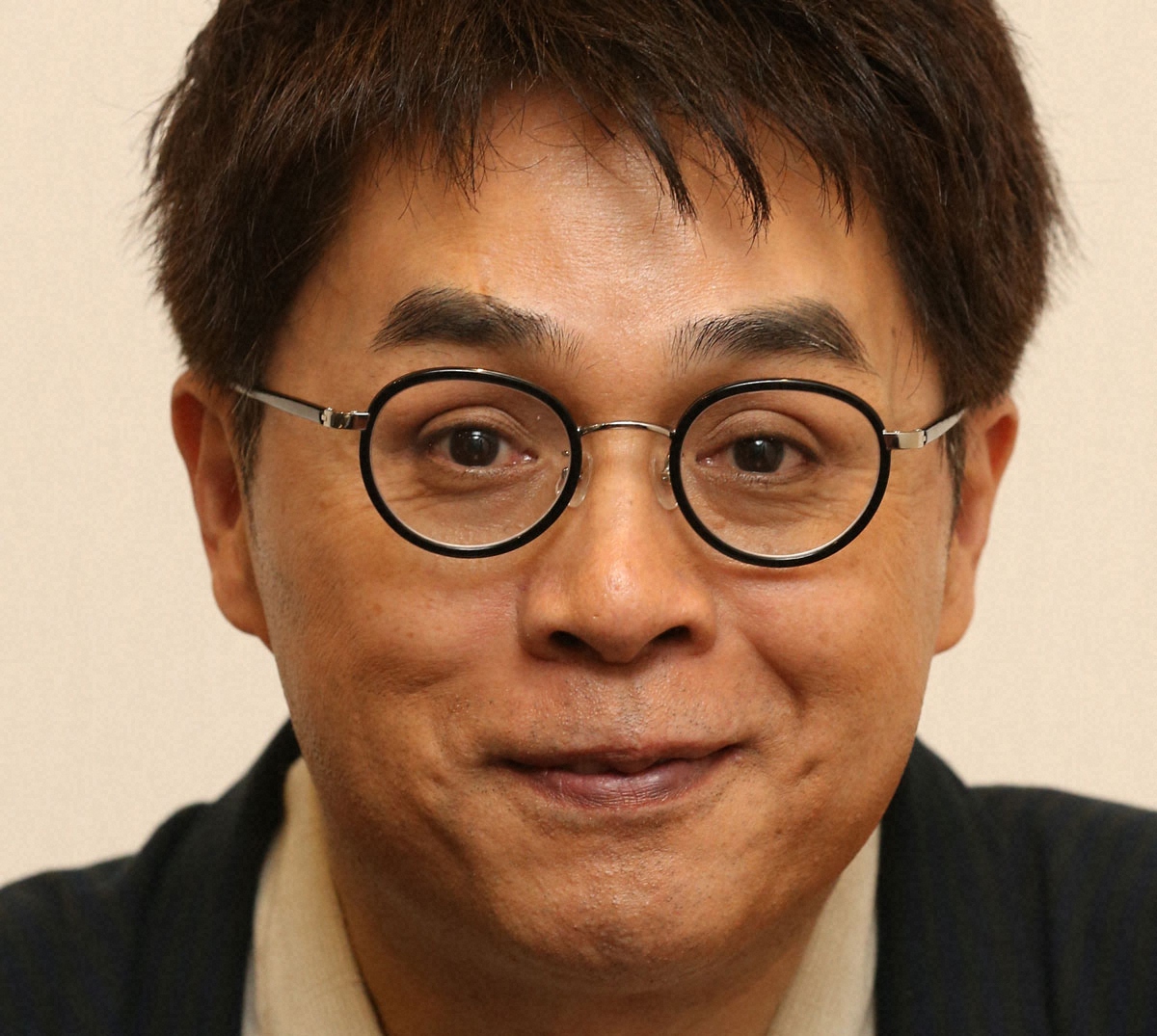 「バセドウ病を20年近く患って薬を飲んでいて」立川志らくが明かす