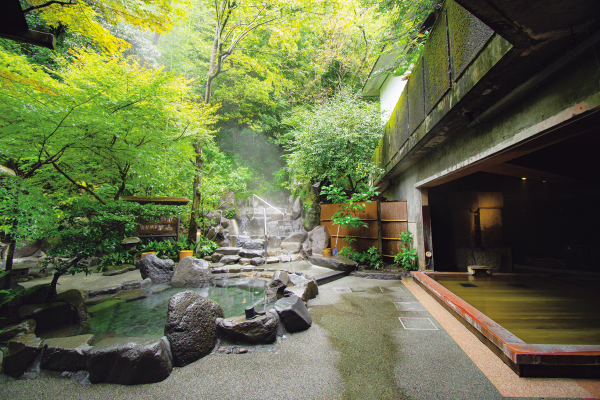 『天山湯治郷 天山』食事や休憩もでき、朝9時から日がな1日のんびり過ごすこともできる