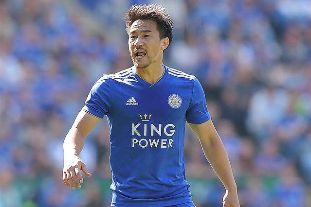 レスター退団の岡崎にファンが 特別なプレゼント 用意と地元紙報道 感謝の印として ライブドアニュース